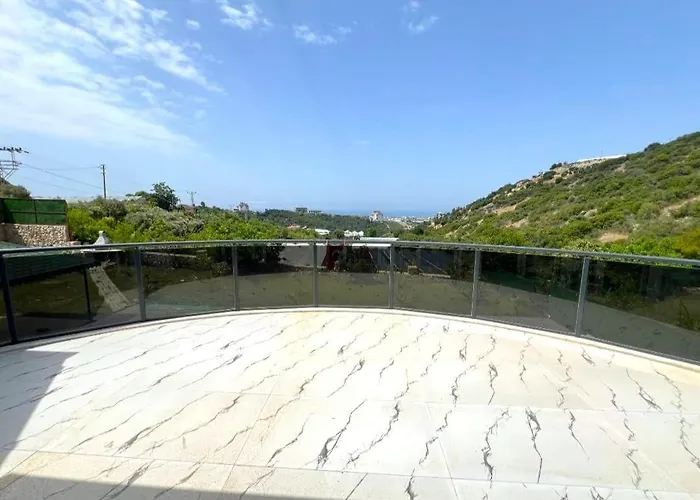 فيلة Elegant Private With Garden & Pool *