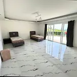 Villa Elegant Private With Garden & Pool Alanya